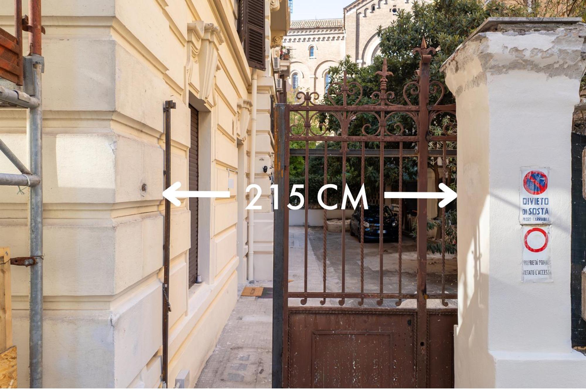 C3 Top Class Apartment, 2 Camere Da Letto, 2 Bagni, Giardino Distante 15 Minuti A Piedi Da Fontana Di Trevi Рим Екстер'єр фото