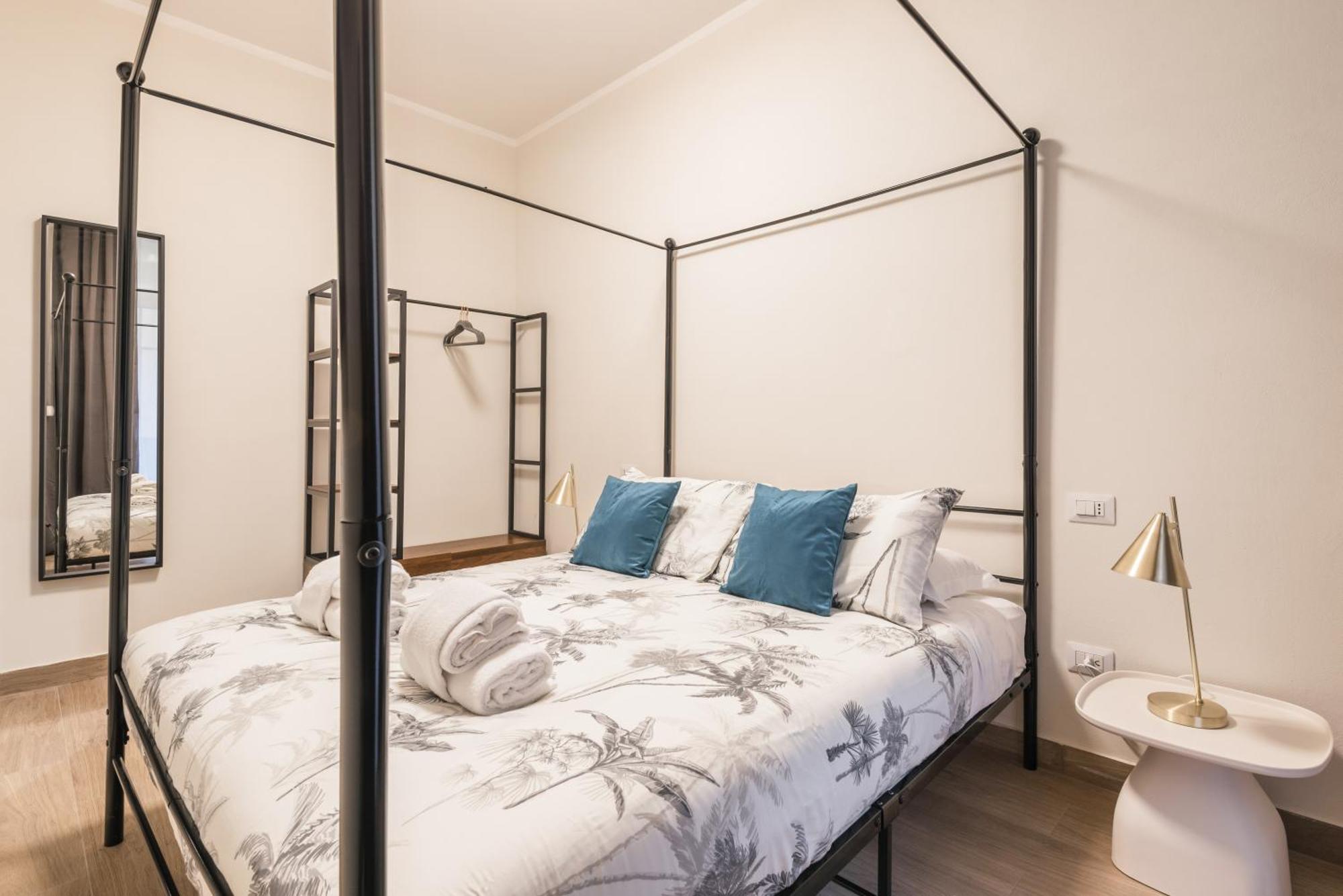 C3 Top Class Apartment, 2 Camere Da Letto, 2 Bagni, Giardino Distante 15 Minuti A Piedi Da Fontana Di Trevi Рим Екстер'єр фото
