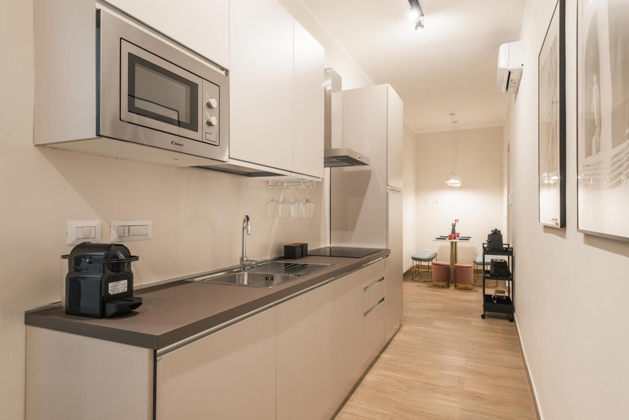 C3 Top Class Apartment, 2 Camere Da Letto, 2 Bagni, Giardino Distante 15 Minuti A Piedi Da Fontana Di Trevi Рим Екстер'єр фото